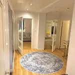 Melkein 100 Nelioetae Tampereen Ydinkeskustassa * タンペレ