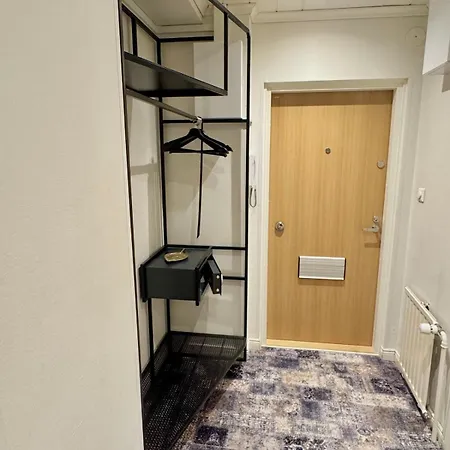 Melkein 100 Nelioetae Tampereen Ydinkeskustassa * Τάμπερε
