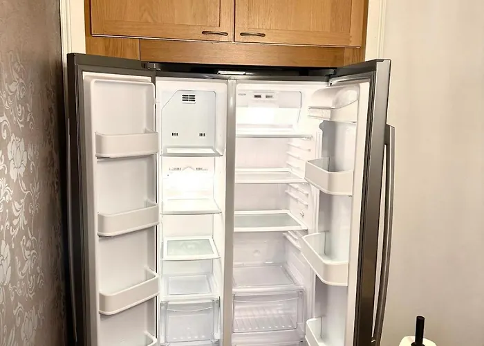 Melkein 100 Nelioetae Tampereen Ydinkeskustassa * 坦佩雷