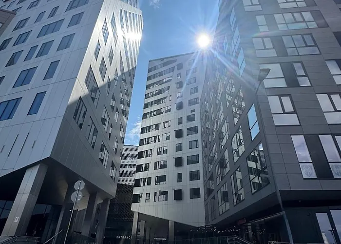 Melkein 100 Nelioetae Tampereen Ydinkeskustassa *